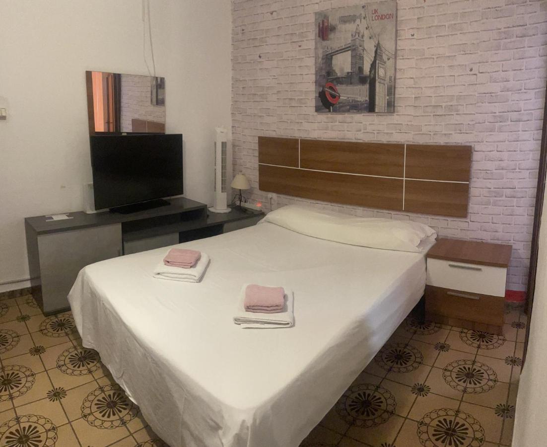 Apartamento Lulu Málaga Esterno foto
